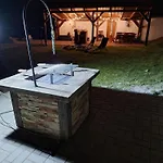 Istenhegyi Vendeghaz Πανσιόν Rátka
