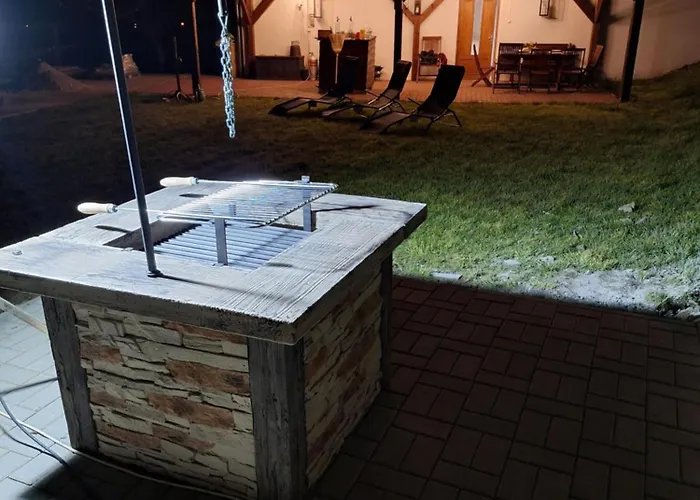 Istenhegyi Vendeghaz Gasthuis Rátka